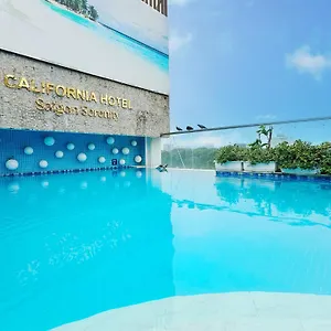 酒店 California Saigon & Rooftop Pool ***