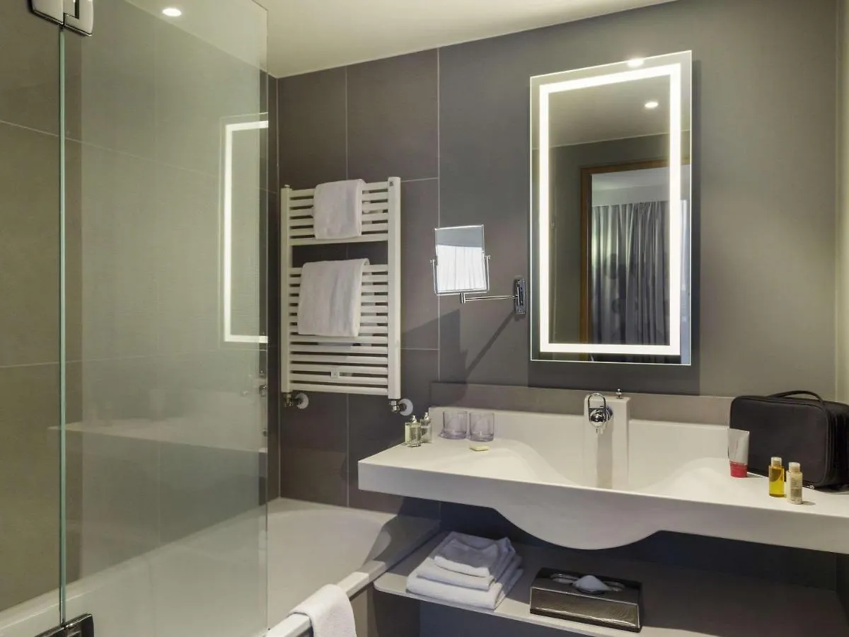 Novotel Geneve Centre Hotel