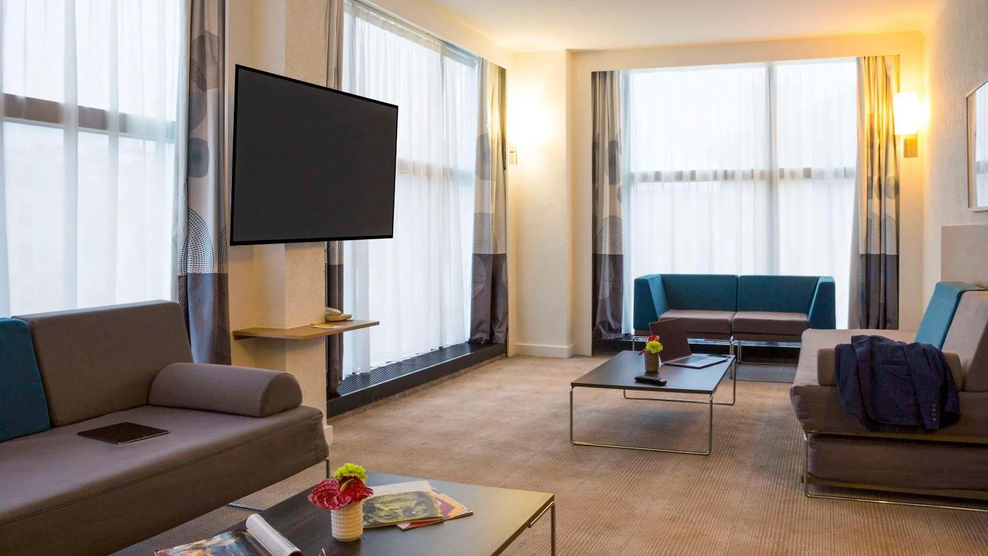 Novotel Geneve Centre 4*, Женева Швейцария